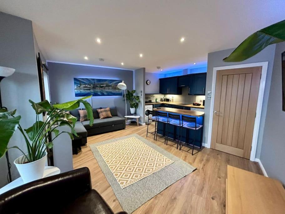 Sunshine On Leith. The River View Apartment! Edimburgo Esterno foto